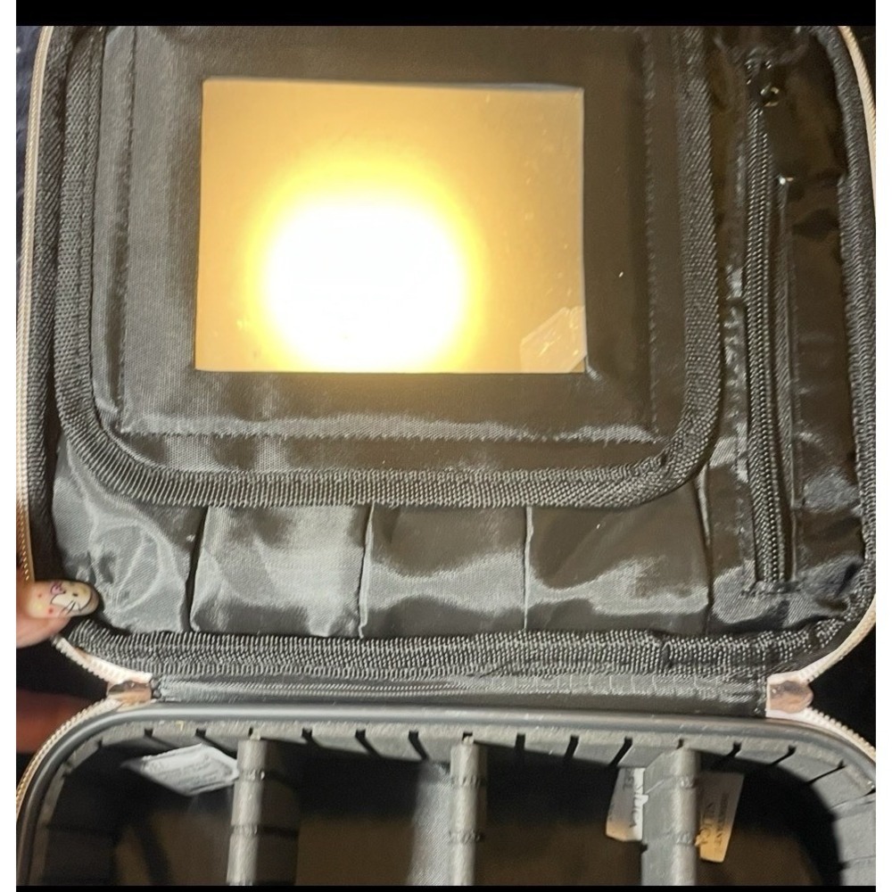Monat Glow On The Go Travel Case Toiletry Make Up Case Mirror Zip Compartment